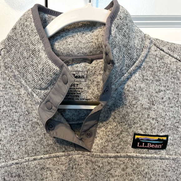 Women’s L.L. Bean Sweater Fleece Pullover - Picture 4 of 4